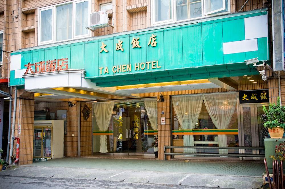 Day Chen Hotel Yilan Exterior foto