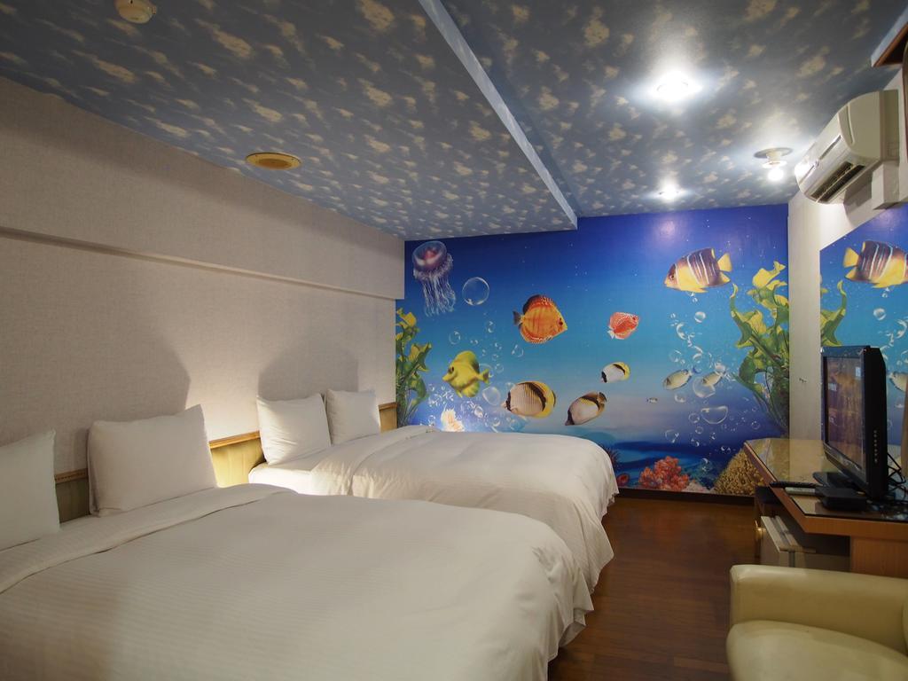 Day Chen Hotel Yilan Exterior foto