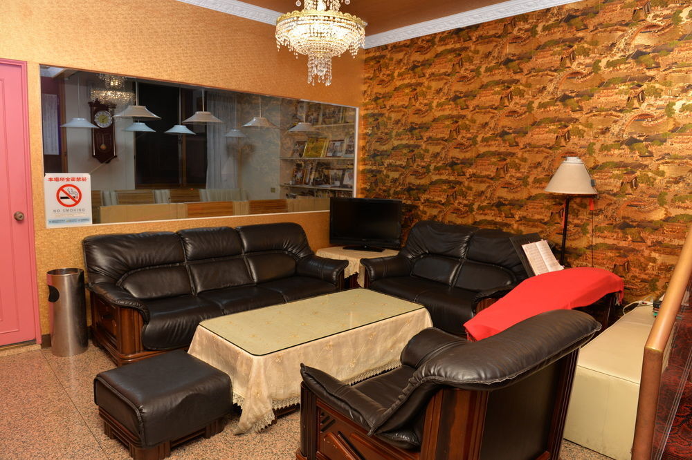 Day Chen Hotel Yilan Exterior foto