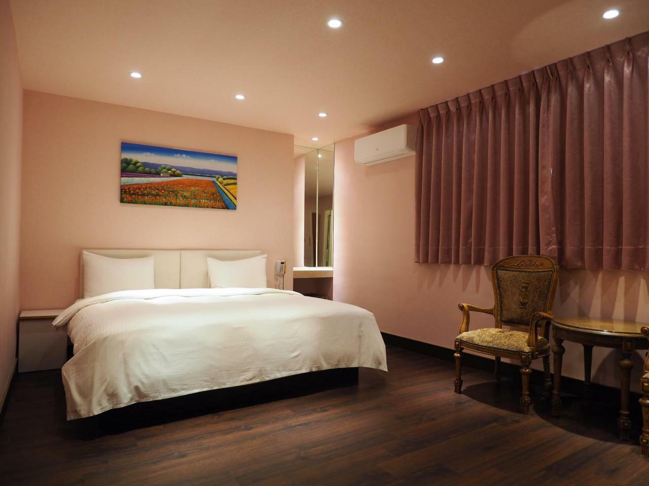 Day Chen Hotel Yilan Exterior foto