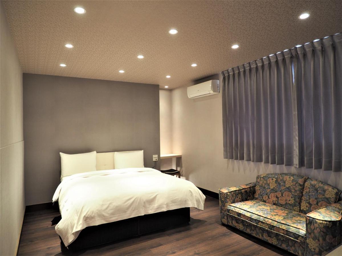 Day Chen Hotel Yilan Exterior foto